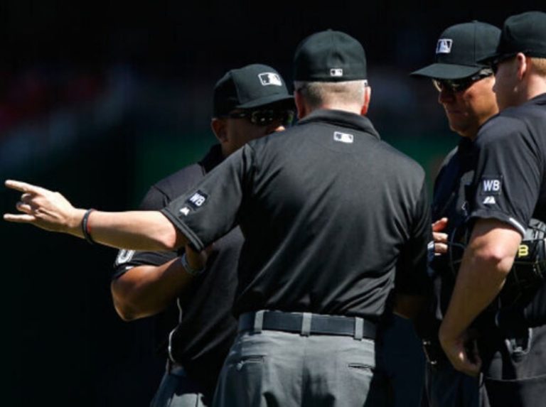 En la pelota | Primer umpire hispano en MLB