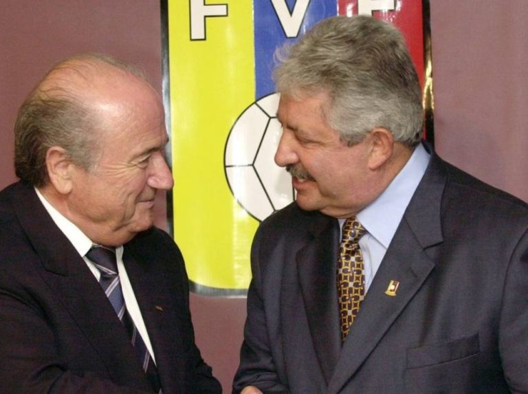 Visión de juego | La sentencia final para Esquivel debe ser desterrar su método
