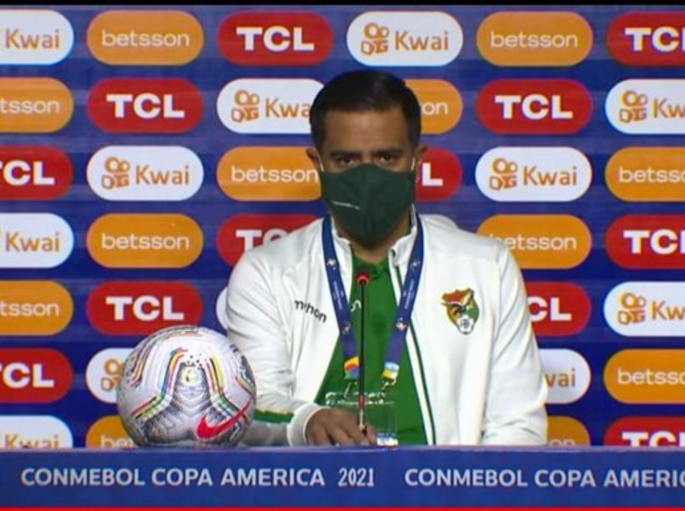 César Farías 753