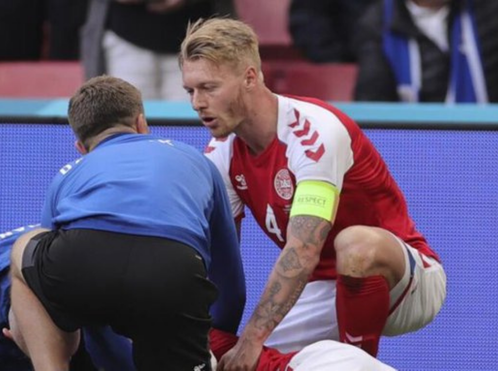Simon Kjær 446