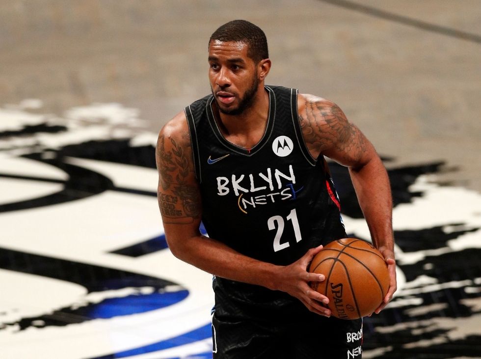 Aldridge estudia su regreso a la NBA Aldridge estudia su regreso a la NBA