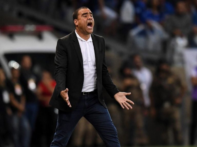 Camiseta 10 Leonardo, menuda tarea…
