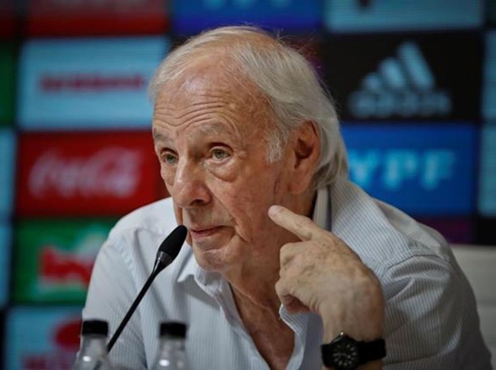 César Luis Menotti César Luis Menotti