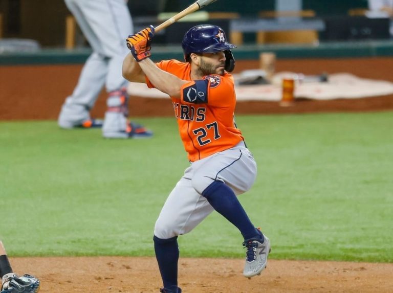 Altuve pisó el acelerador en plena recta final