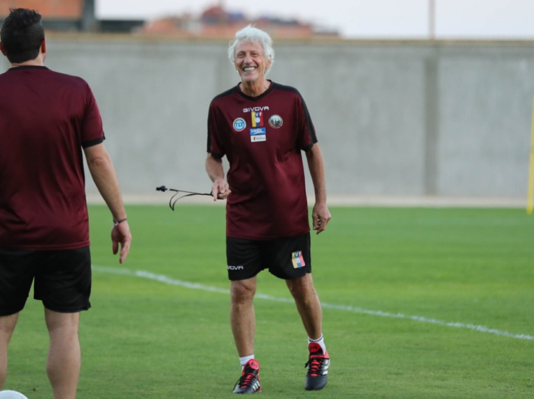 Camiseta 10 | Las batallas de Pékerman
