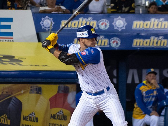 Alberth Martínez ha rendido como nunca a la ofensiva con Navegantes del Magallanes