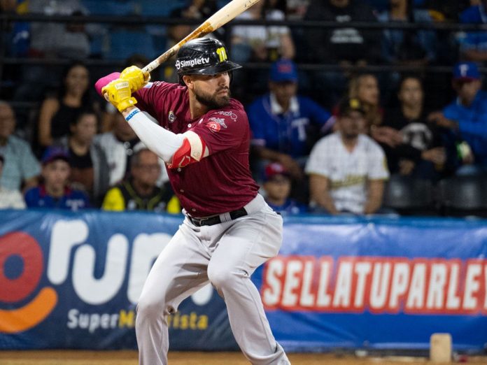 Renato Núñez Renato Núñez