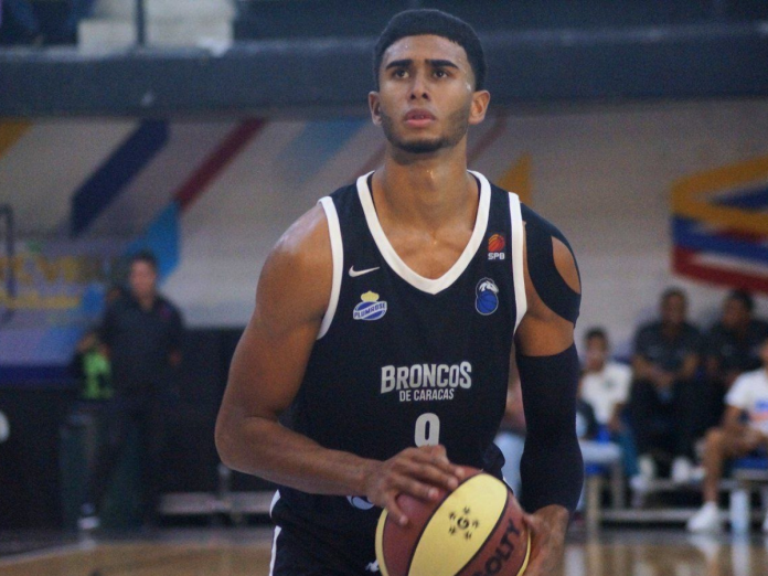 Garly Sojo Broncos de Caracas