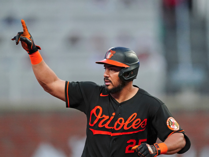 Anthony Santander Anthony Santander