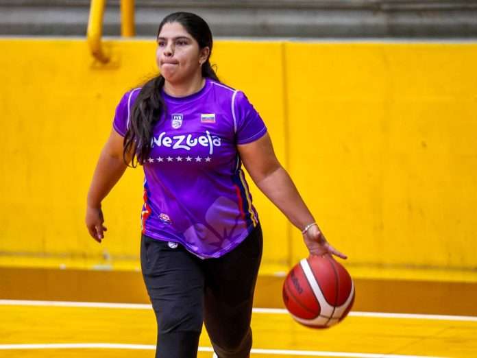 Luz Vargas Baloncesto femenino U17