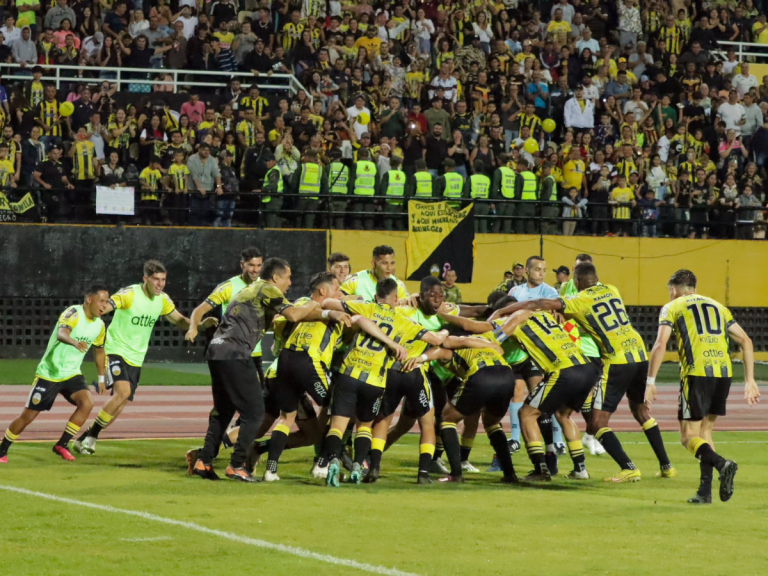 Táchira con todos sus caballos para la final