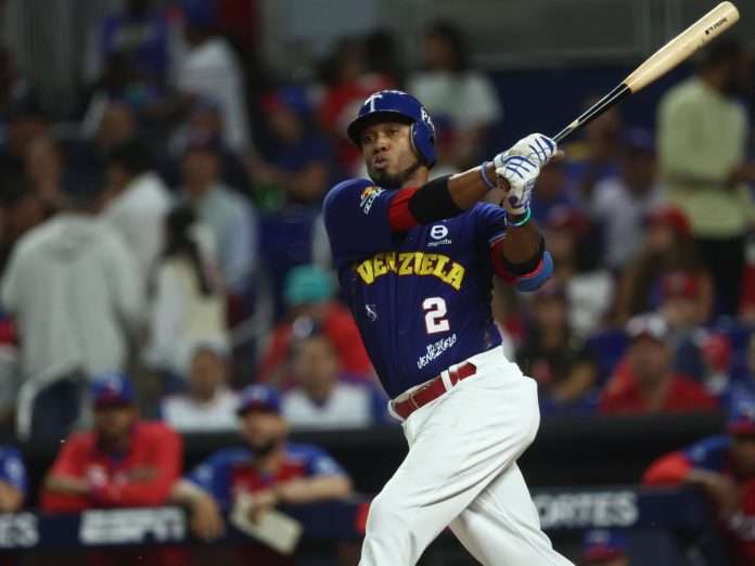 Alcides Escobar Tiburones Alcides Escobar