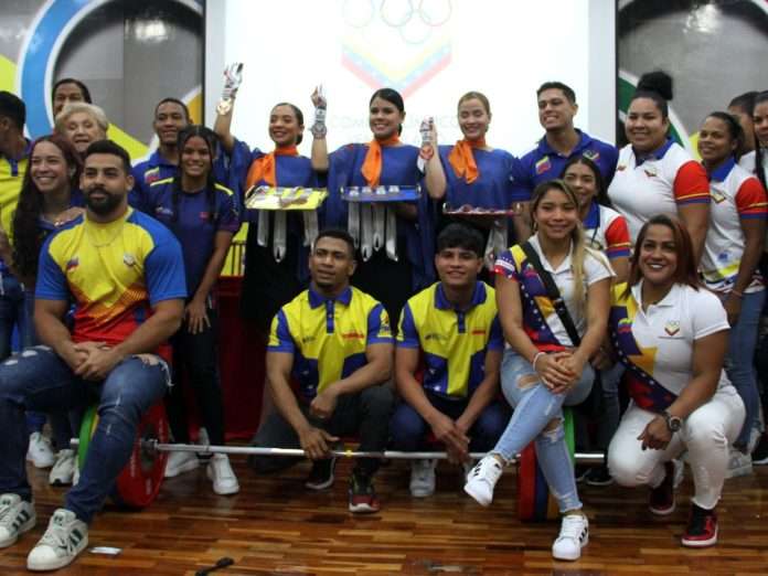 Levantamiento de pesas Levantamiento de pesas