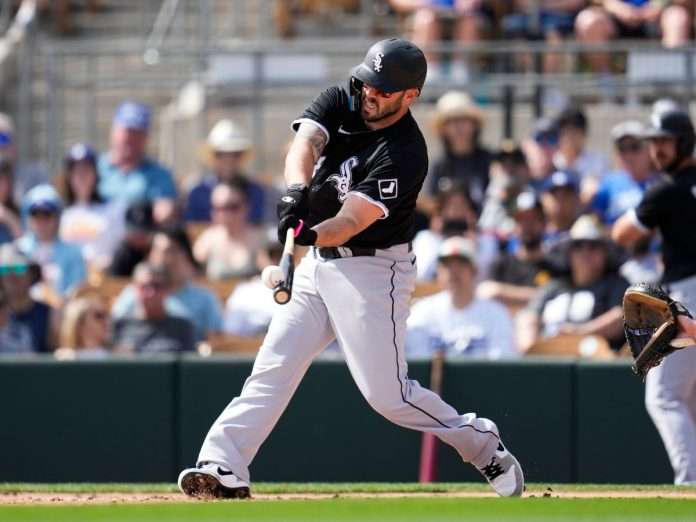 Mike Moustakas (Foto: AP) Mike Moustakas (Foto: AP)