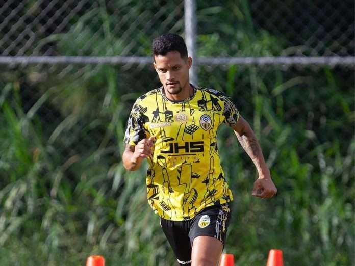 Roberto Rosales Roberto Rosales