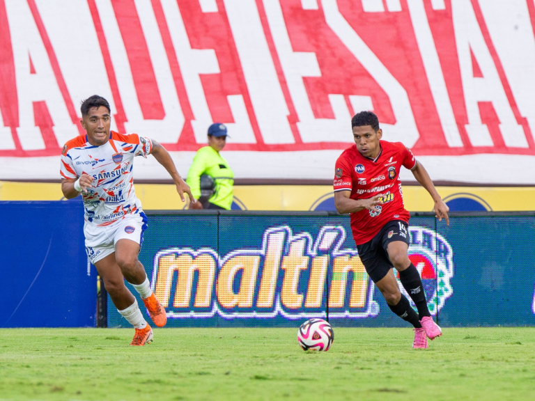 Caracas recibe a Zamora en el Olímpico de la UCV