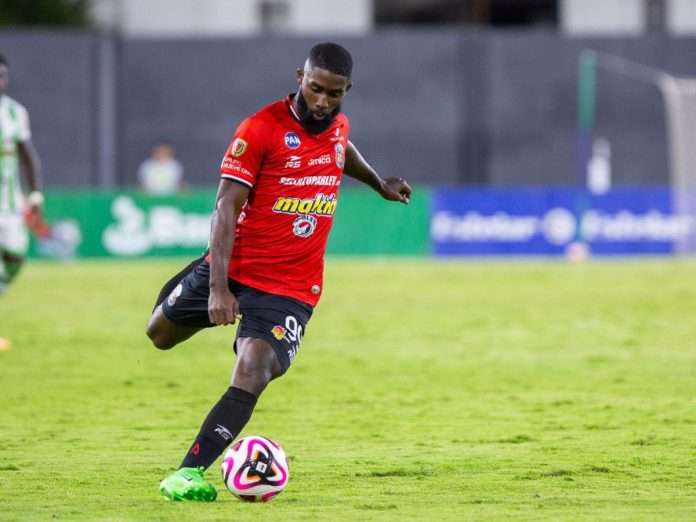 Everardo Rose (Foto: Prensa Caracas FC)