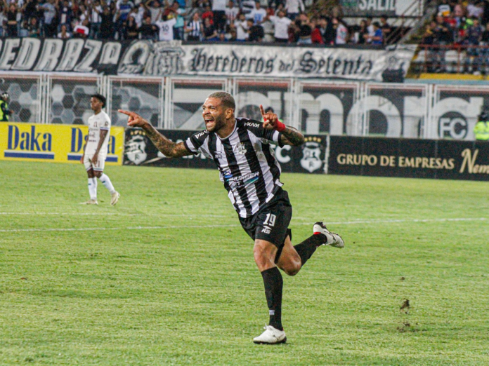 Zamora Zamora