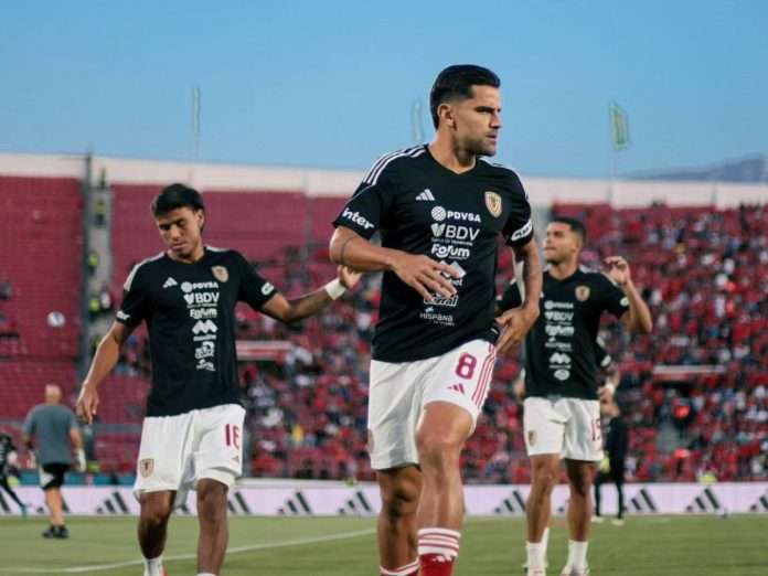 Tomás Rincón (Foto: @selevinotinto))