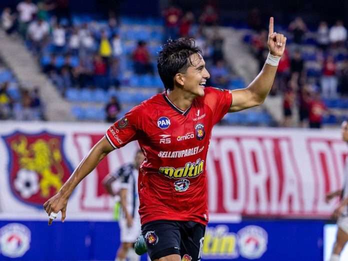 Daniel Aguilar Daniel Aguilar