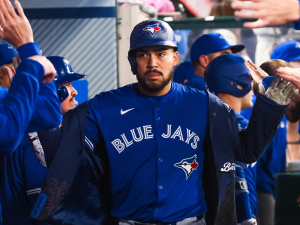 Anthony-Santander-300x225.png