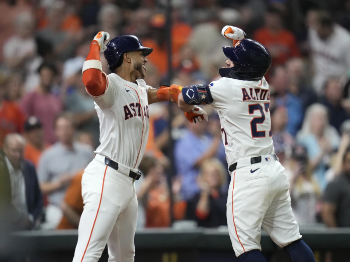 José Altuve Jeremy Peña y José Altuve. (Foto: Karen Warren/AP)