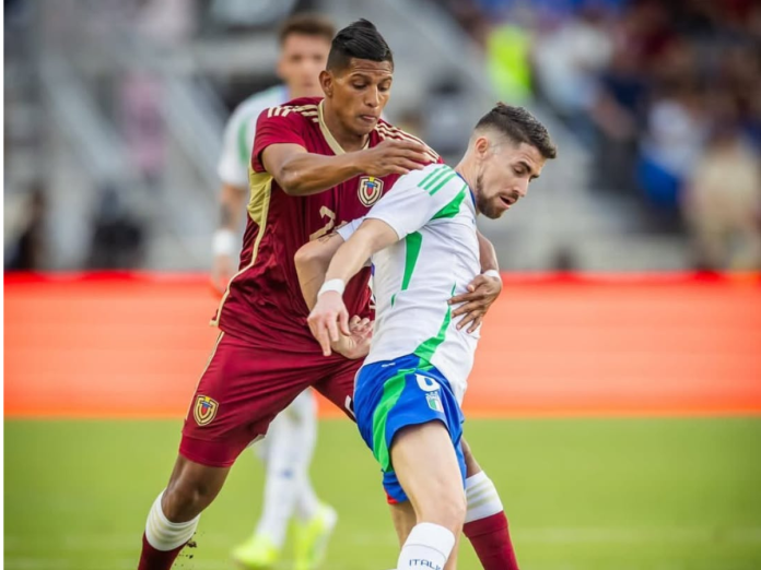 Edson Castillo - Vinotinto Edson Castillo con la Vinotinto