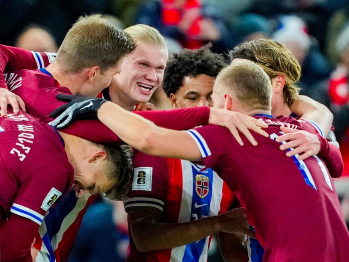 Erling Haaland - Alexander Sorloth - Noruega Erling Haaland - Alexander Sorloth - Noruega