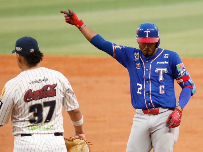 Tiburones de La Guaira - Leones del Caracas