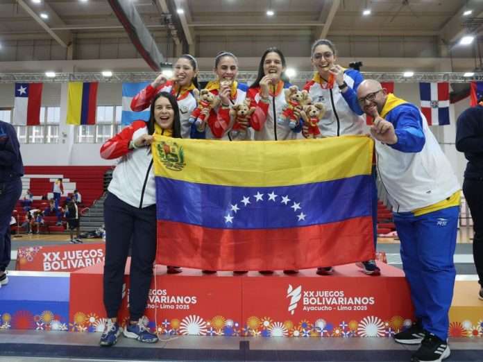 Sable Femenino (Foto: Prensa Mindeporte) Sable Femenino (Foto: Prensa Mindeporte)