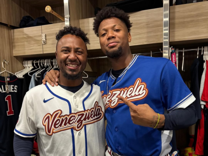 Ronald Acuña Jr. y Ozzie Albies Ronald Acuña Jr. y Ozzie Albies