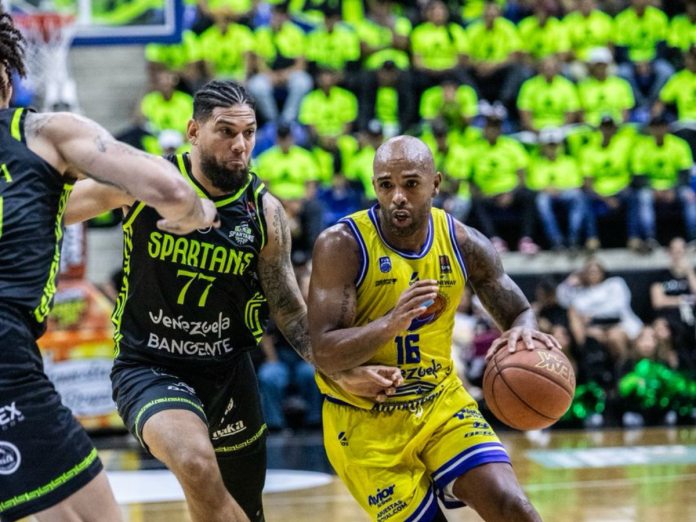 Marinos vs Spartans - SPB - Gregory Vargas - Nelson Palacios