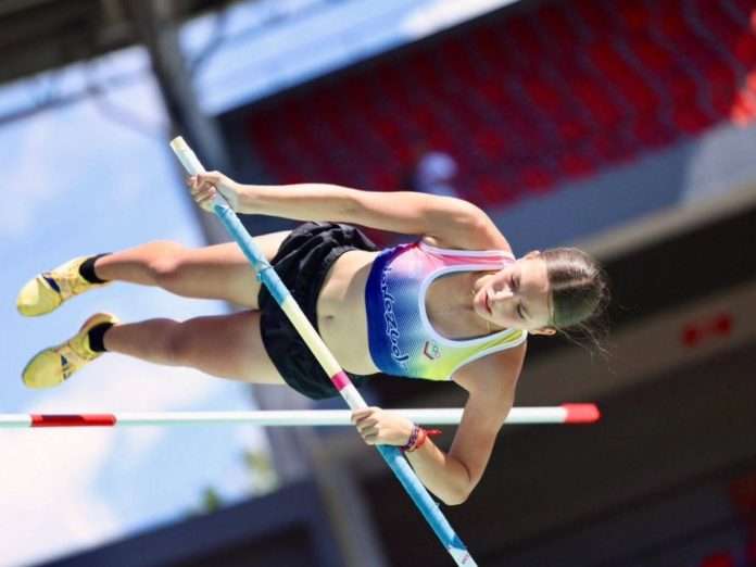 Oriana Saavedra Oriana Saavedra