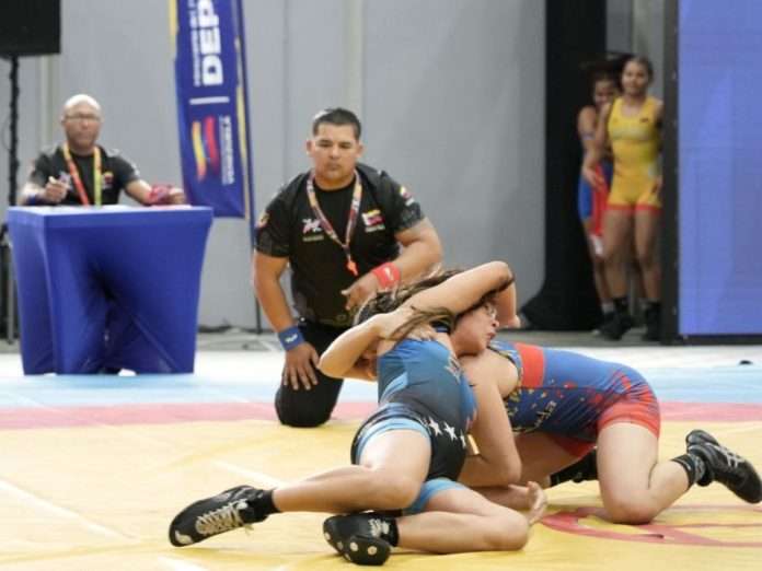 Lucha (Foto: MinDeportes) Lucha (Foto: MinDeportes)
