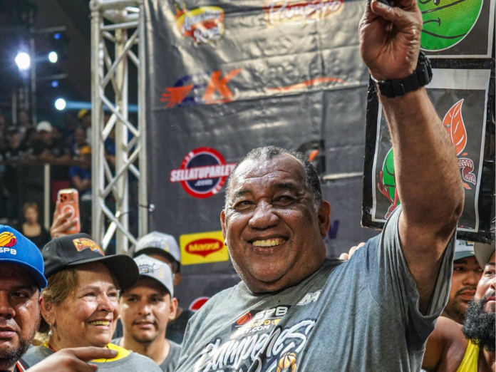 Néstor Salazar Néstor Salazar. (Foto: Marinos de Anzoátegui)