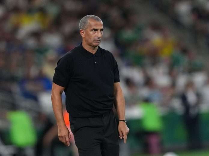 Sabri Lamouchi (Foto: AP) Sabri Lamouchi (Foto: AP)